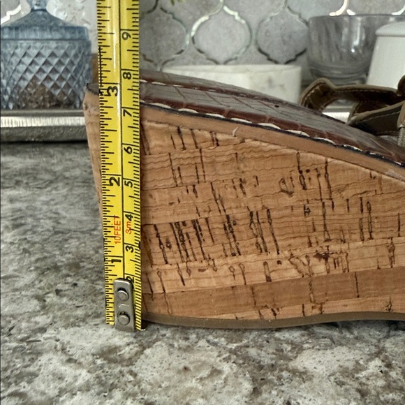 Sam Edelman Bay slide sandals in metallic gold leather - Picture 6 of 7